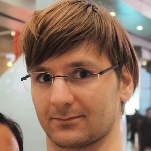 Meet your Posher, Adam